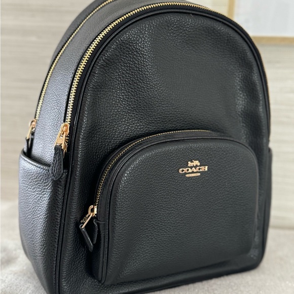 Coach backpack - Picture 2 of 3